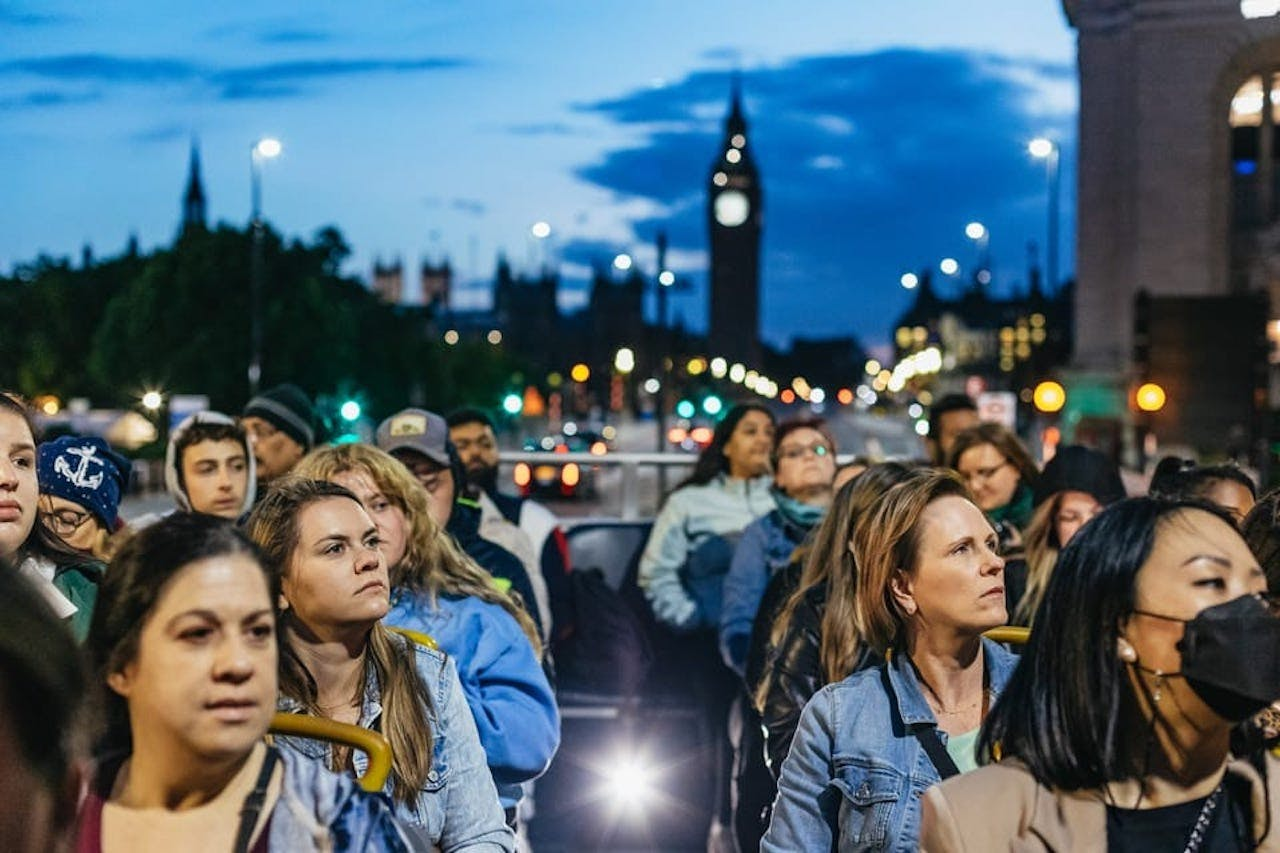 London: 1-Day Unlimited Hop-on Hop-off Uber Boat + Evening Bus Tour - Photo 1 of 7